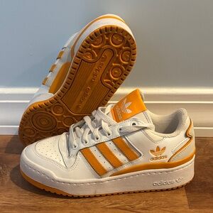 Adidas Forum Bold Stripes Cloud White Orange Womens Athletic Sneaker SZ 7